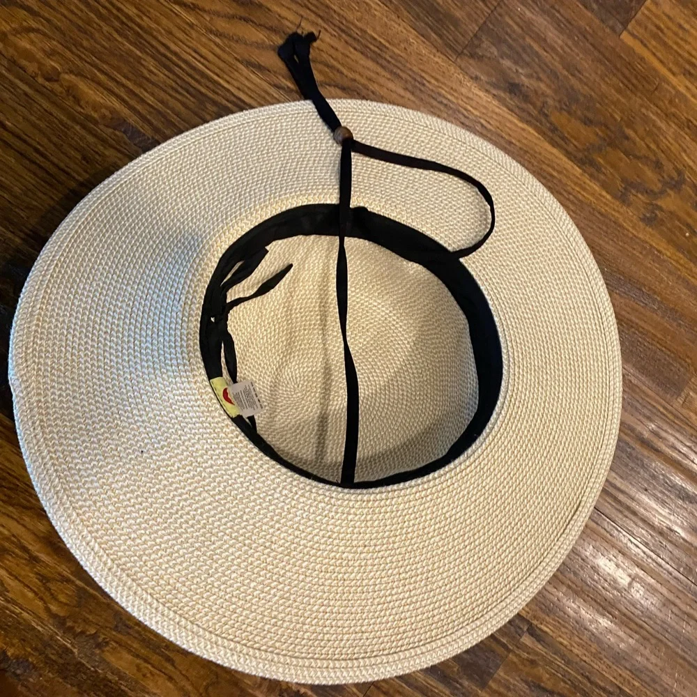 NWT Ladies Solar Escape Sun Hat. - Picture 3 of 6